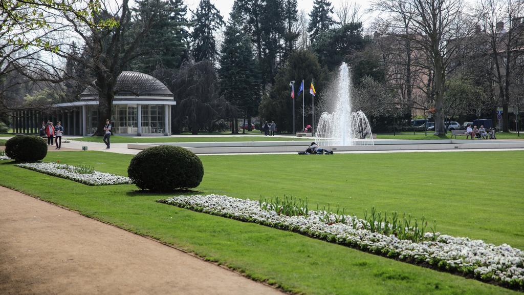 Hotel Bellevue Tlapak Podebrady Luaran gambar